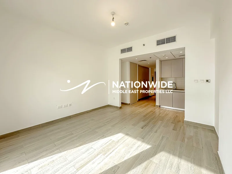 Rented | Sleek Studio | Contemporary Lifestyle63849119359489112