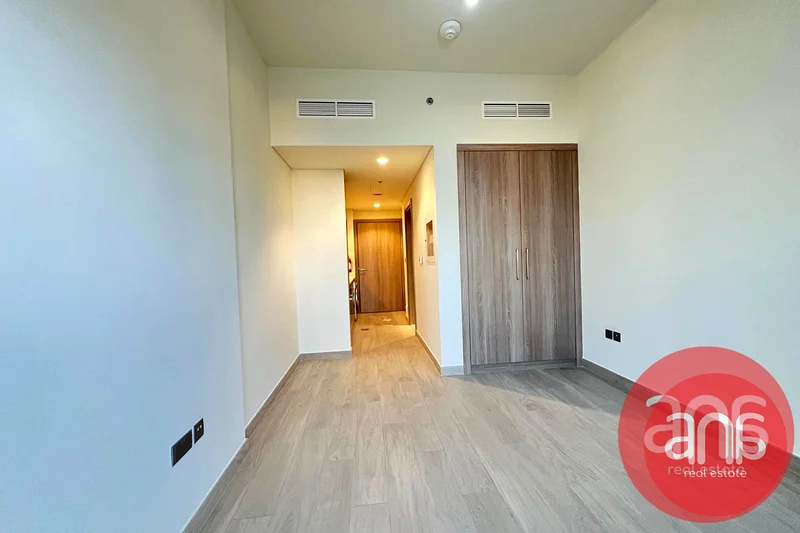 حصري | بدون تبريد | غير مفروش | شاغر63801246495618111