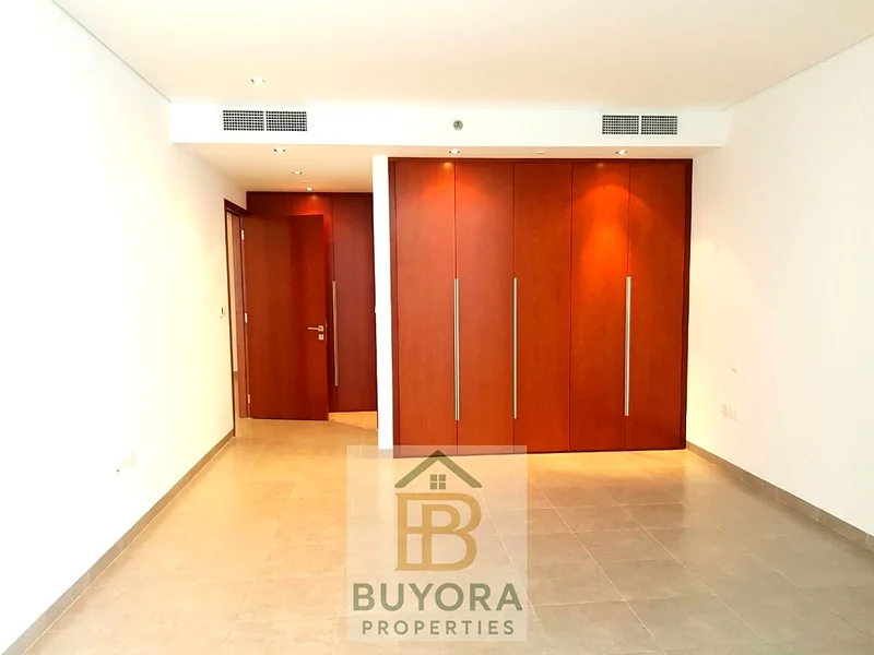 1000 SQFT PREMIUM HUGE 1BHK WITH BALCONY NEXT TO DIFC IN SZR CLOSE TO METRO 110-130K63745274802305110