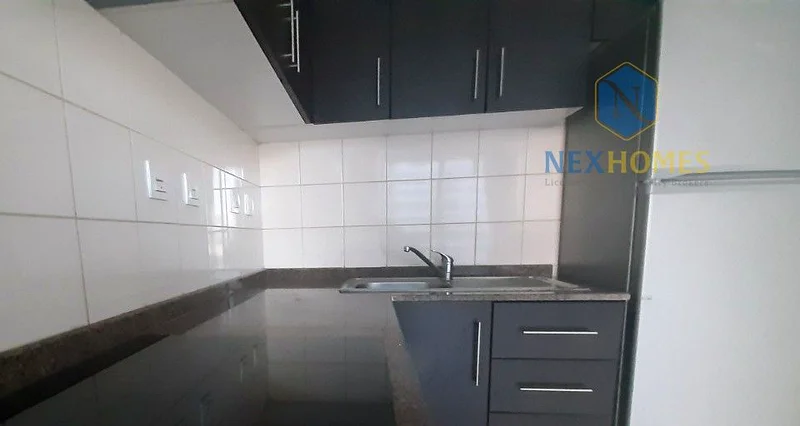 منظر على المارينا | طابق منخفض | بالقرب من محطة الترام64040257281027112