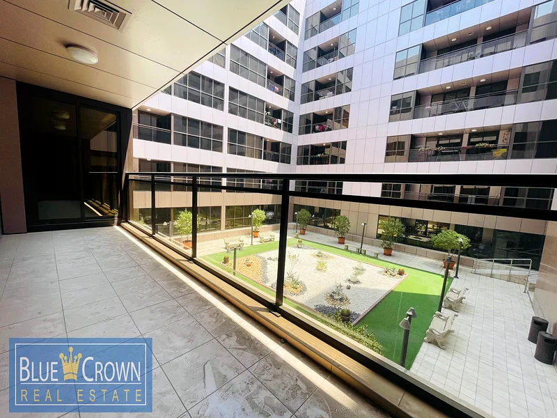 MASSIVE 2 BR / STUNNING BUILDING63768154896257110