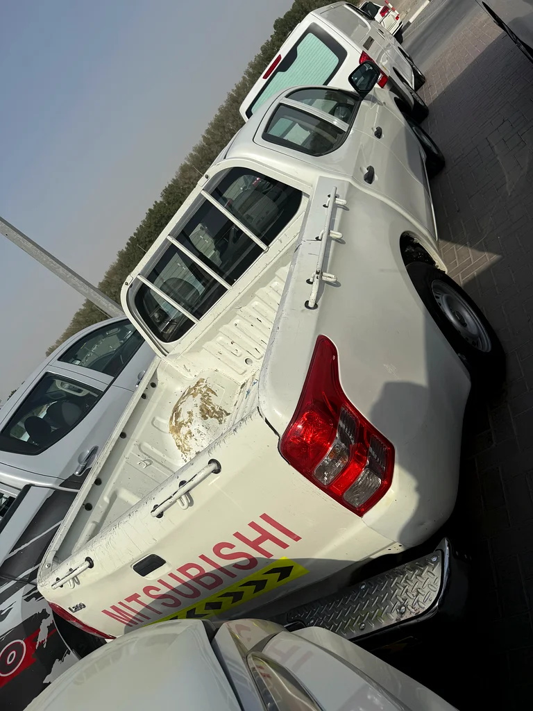 Mitsubishi L200 Pick UP 2016 Model 4X2 Excellent condition63612069904515113