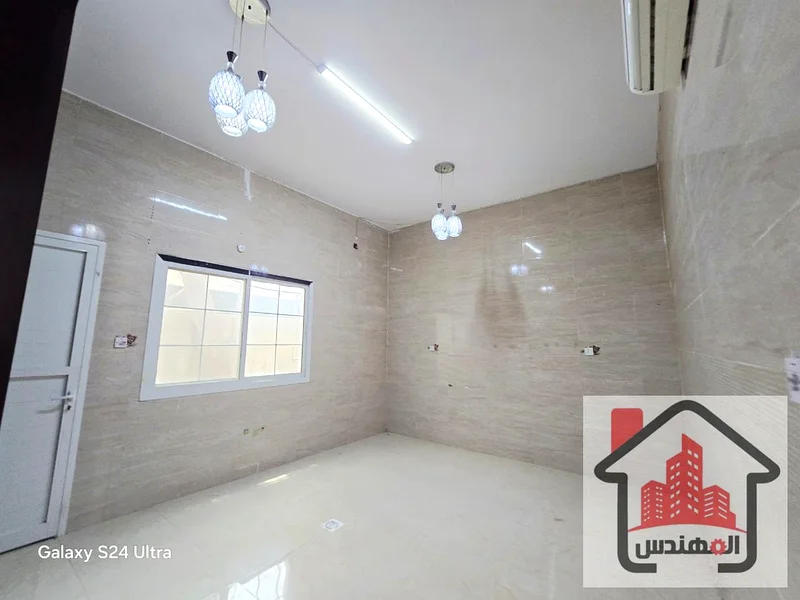 Partition villa for rent in al rawda1 ajman.  Ground floor 2 bedroom hall and 2 kitchen.  Yearly 55,000 AED.  1st floor separate.  There is 3 bedroom hall 2 washroom and kitchen.  Yearly 60,000 AED. ف63722633914114111
