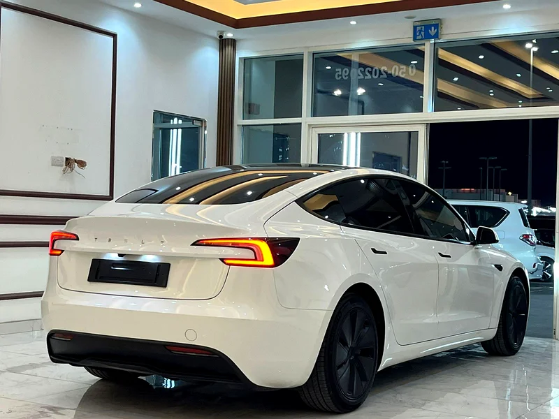 Tesla Model 3 - 2024 GCC63612059105027114