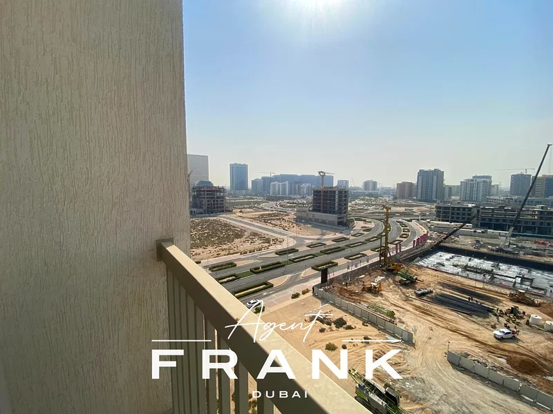 مؤثث بالكامل | طابق عالي | جاهز للسكن فوراً63731923196673114
