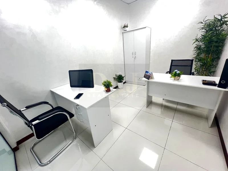 Ready-to-Move | Direct from Owner | Prime Location63618314817538112