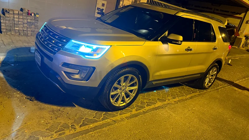 Ford explorer Limited63613463669635111
