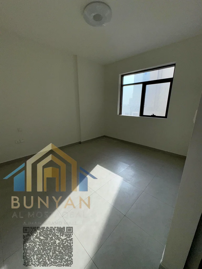 🔑 الكود 301 | شقة فاخرة للإيجار السنوي في الحميدية 1 – عجمان 🏢✨  📍 الموقع: تقع هذه الشقة الأنيقة في الحميدية 1، عجمان،63709402803585114