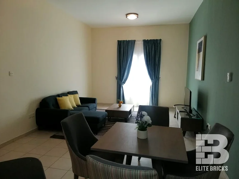 Spacious 1 BR| Near metro | Investment Potential63935772809857113