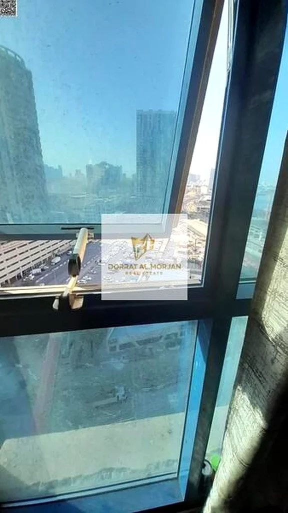 شقة مفروشة بالكامل مكونة من 3 غرف نوم للبيع – برج الخور، الرشيدية 1، عجمان63867666908801111
