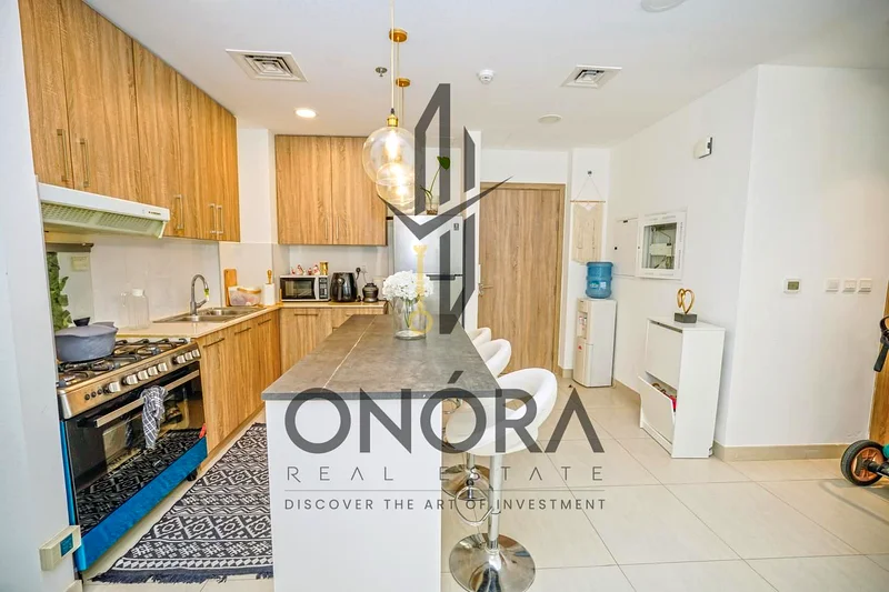 FULLY FURNISHED APARTMENT FOR SALE   |   POOL VIEW | MODERN  |  NEXT TO PARK63952184094209113