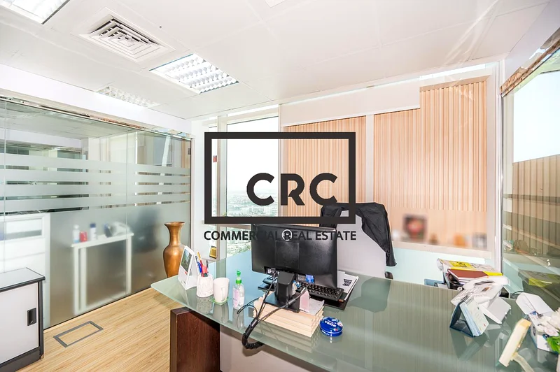 مجهز وفارغ | طابق عالي | ترخيص DMCC63827509404419111