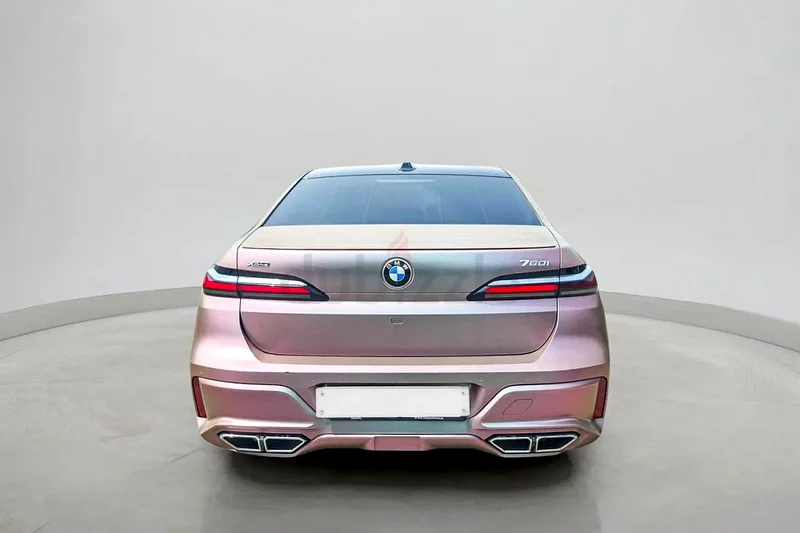 2023 BMW 7-Series 760i 4.4L | GCC Specifications63612445488771114