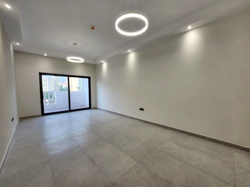 جديد بالكامل | مطبخ مغلق | جاهز للانتقال63763194556419110