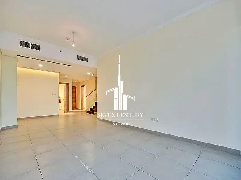 Rare Duplex | Unique Layout | Ideal Investors Deal63921937008897113