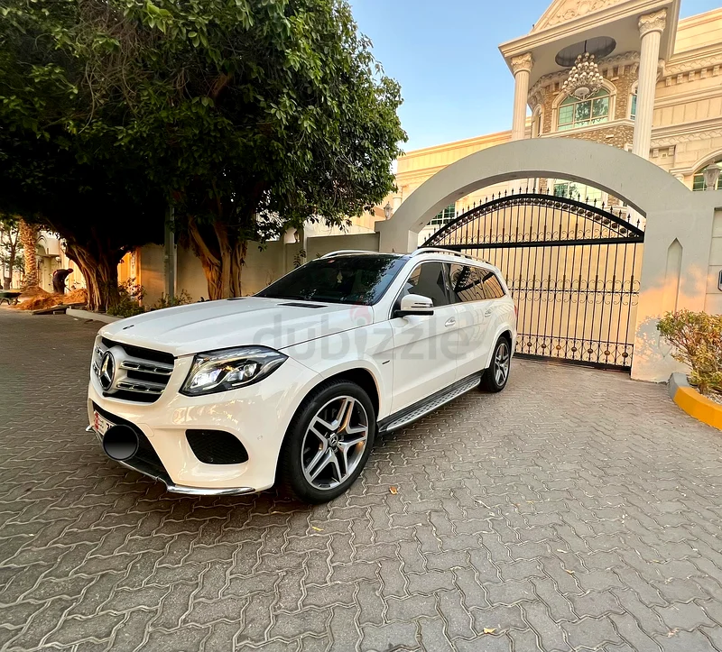 مرسيدس 400 AMG GLS توربو
Mercedes /GLS 400 / turbo 
الموديل : 2019  خليجي GCC63613462905347111
