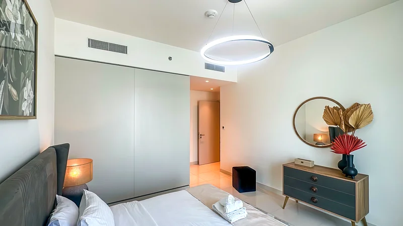 Full sea view 2brw/beach access63830029996546113