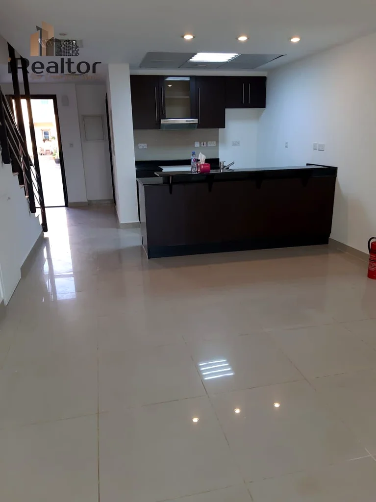 3 Bed  Villa  | For Sale | Single row63840017997314111
