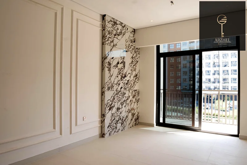 Community View | Luxury | Spacious Layout | Balcony63765382764291110