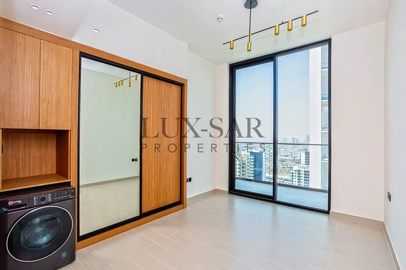Unfurnished | Prime Location | Spacious63787388464643110