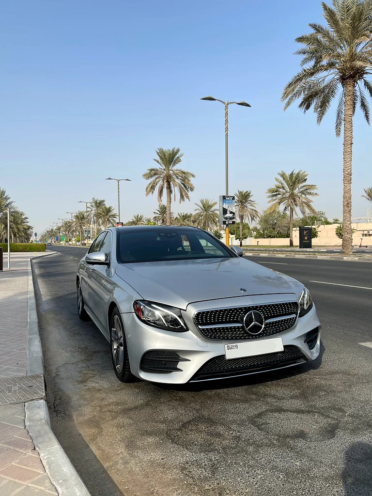 Mercedes-Benz  E-Class E-35063613985772291112