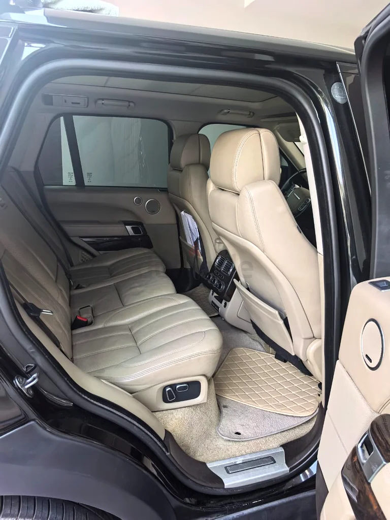 RANGE ROVER SE SUPERCHARGED FULLY LOADED  IN AMAZING CONDITION63612089940482111