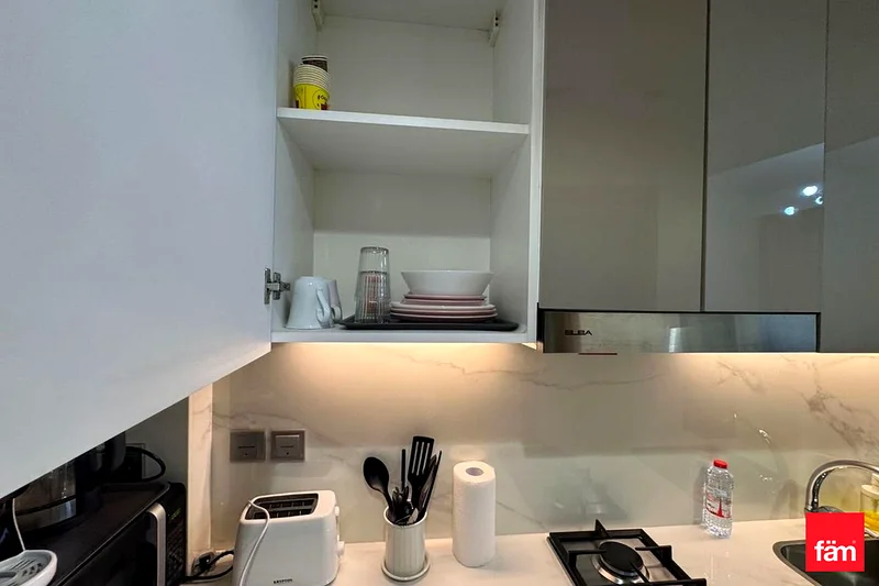 حديثة | مؤثثة بالكامل | بدون مبرد63803100184067114