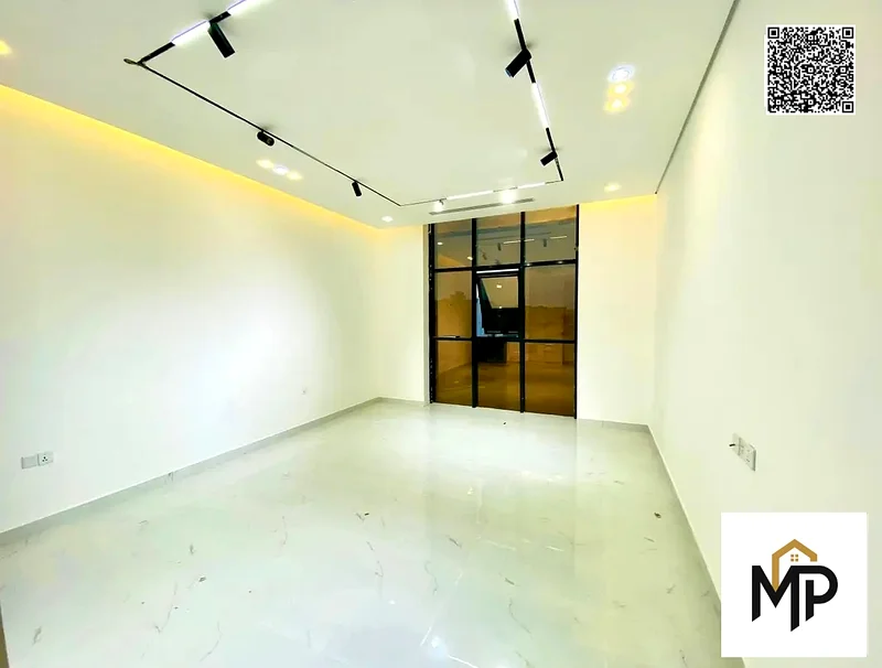 Including registration fees, stone facade with heat-insulating glass, modern, freehold, close to all services, without service fees, ownership at the63907043741058112
