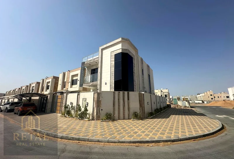 فيلا فاخرة للبيع في الهيليو 2 عجمان بـ 5 غرف نوم و6 حمامات وتصميم أنيق في موقع مثالي مناسب للعائلات63906123998210111
