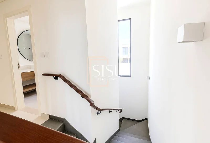 Park Facing | Vastu | Close to Amenities63947787216387114