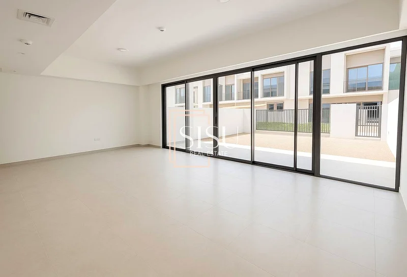Park Facing | Vastu | Close to Amenities63947787216387112