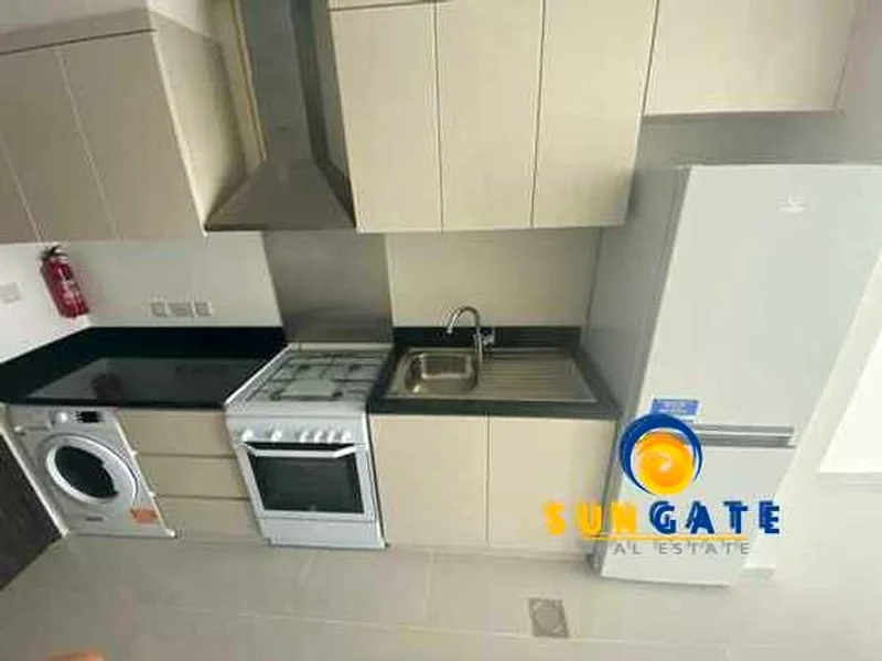شاغر، مطبخ مجهز مع شرفة63738763548546114