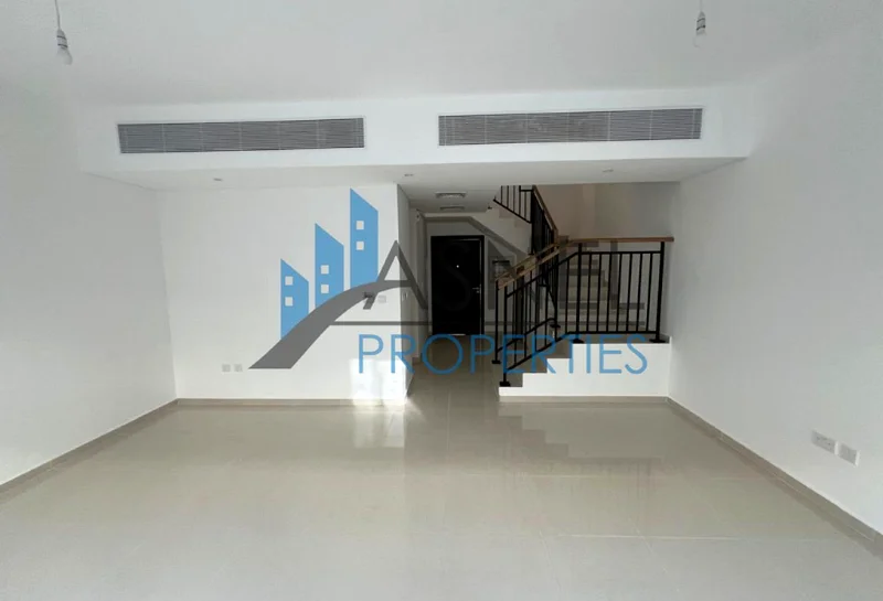 Spacious Unit with Large Rooftop | Brand New | Ready to Move In63741058222978112