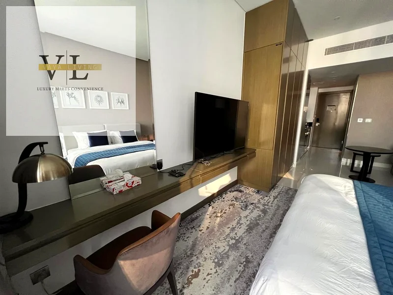 Fully Furnished | Canal View | High Floor63817020980226112