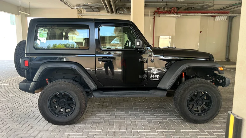 العنوان - جيب رانجلر جيه إل 201963612071750914114