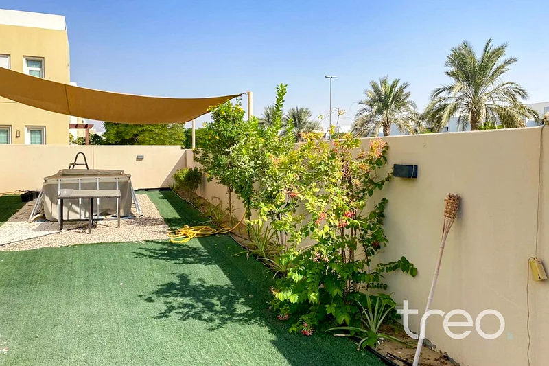 Stand Alone | Huge Corner Plot | Type B63654981053826112