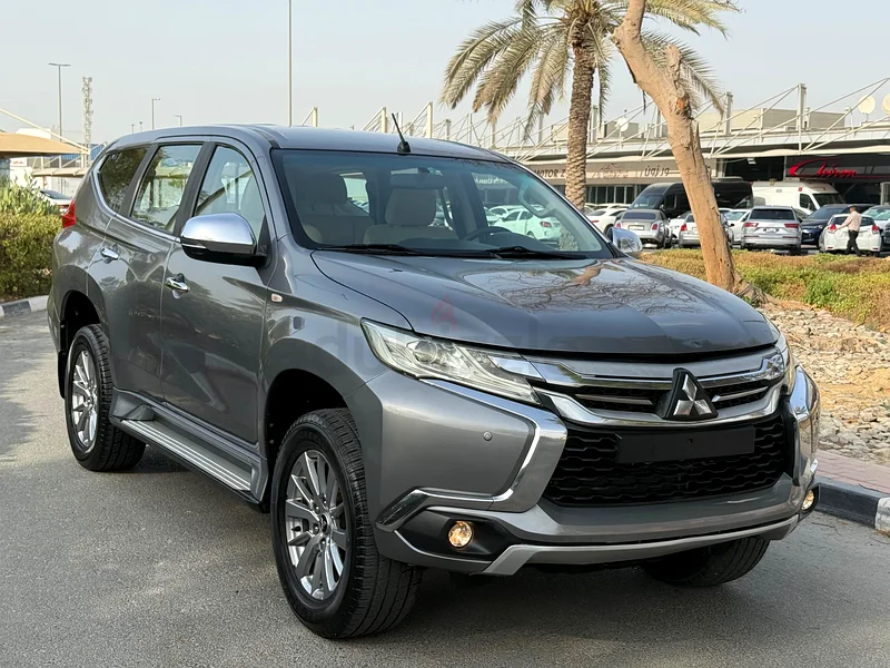 Mitsubishi Montero Sport 2017 Mid Option GCC Accident free very good condition63612068204418111