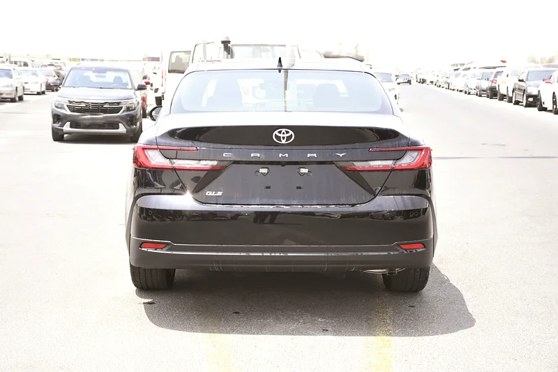 2025 Toyota Camry 2.5L GLE Petrol GCC (Ready Stock)63612450390019113