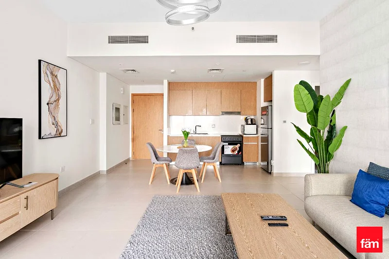 Vacant | Beach Access | Fully furnished | New63758843788418114