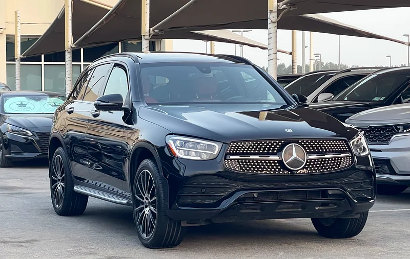 MERCEDES-BENZ - GLC300 - 2021 - 2,0L - V4 - BY TURBO - AMG KIT ORIGINAL BLACK EDITION - CLEAN TITLE63613135892099112