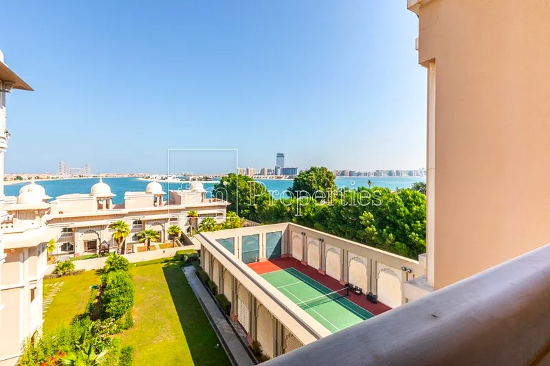 شقة مكونة من غرفتي نوم للإيجار في مغول | إطلالة على النخيل | على الشاطئ63752265763969110