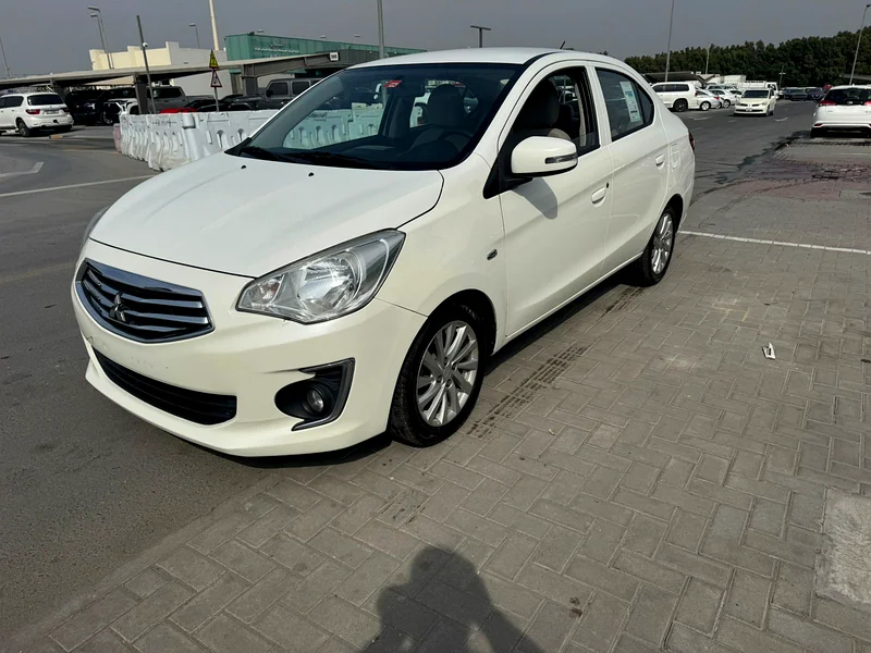 2019 Mitsubishi Attrage GLX63612068609922112