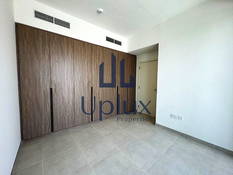 Single Row | Corner Unit | Unfurnished63807792590850113