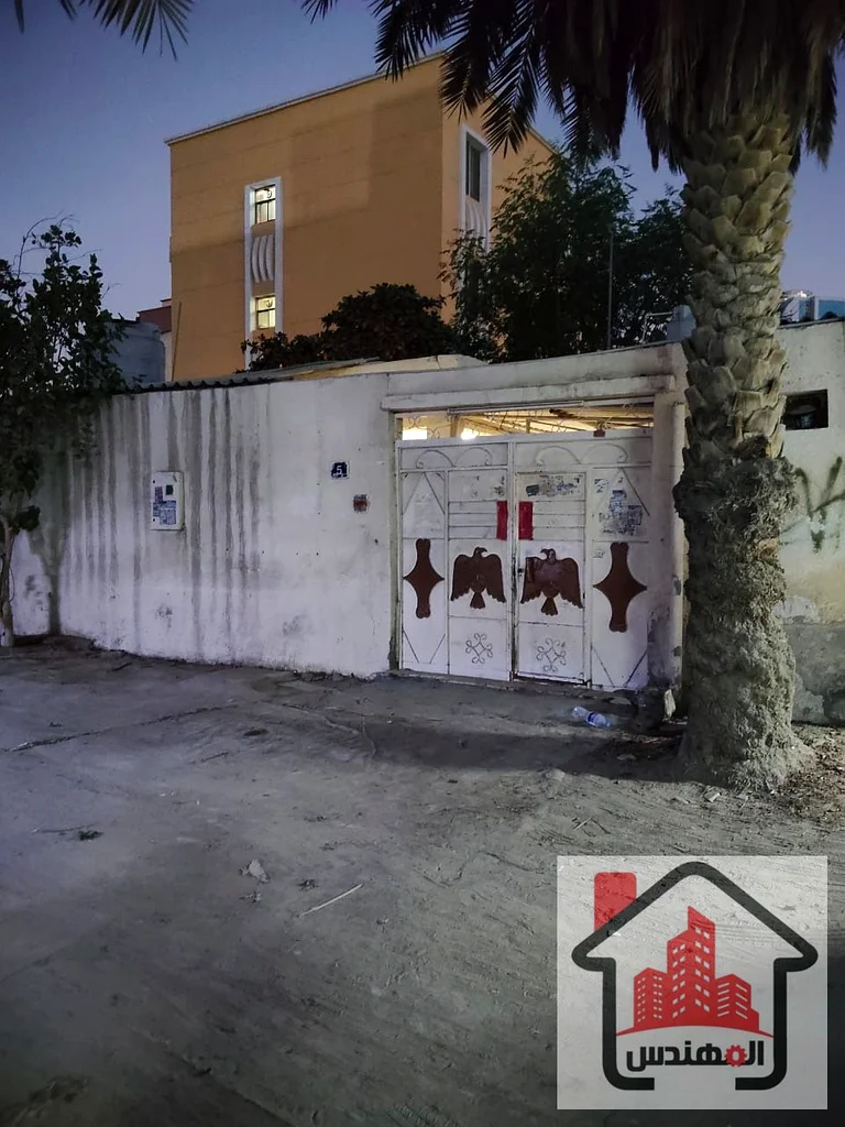 Available for sale, a house in Ajman, Al Bustan area, Liwara, area 2000 square feet, residential and investment, now vacant, required 520 thousand dirhams63865456865665110