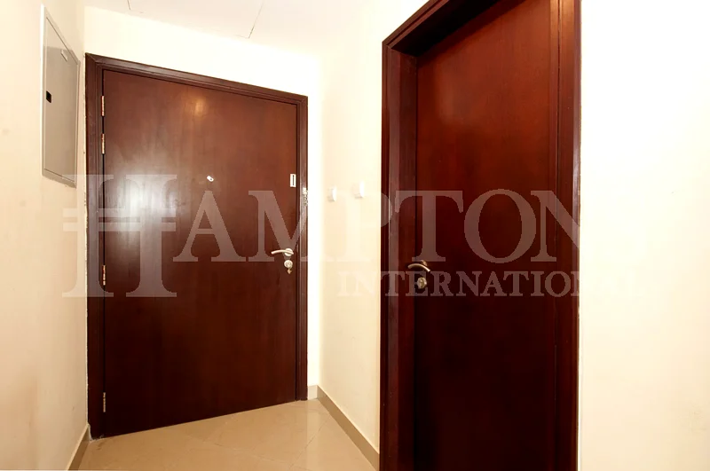 Maids And Storage Room | Mid Floor | Tenanted63988445722755113