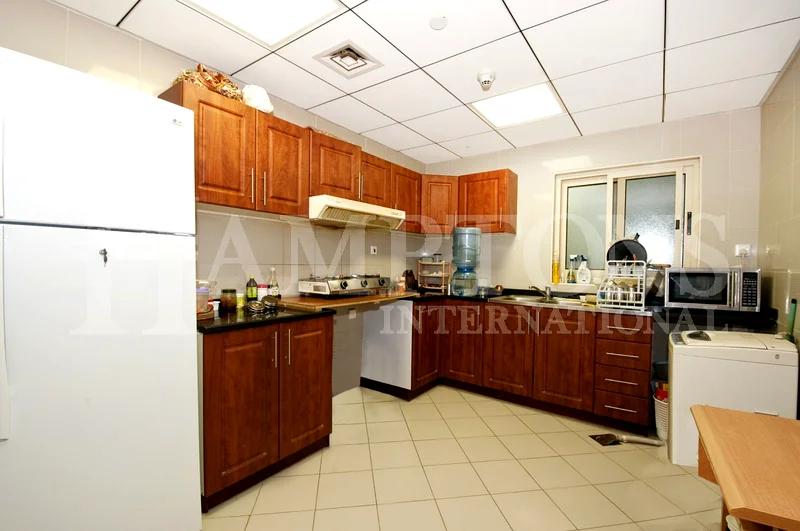 Maids And Storage Room | Mid Floor | Tenanted63988445722755111