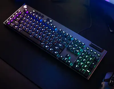 Logitech G Logitech G815 Lightsync RGB Mechanical Gaming Keyboard With Low Profile Gl Clicky Key