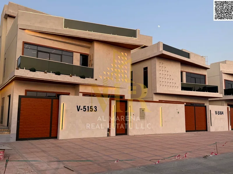 في المجمع 2، السعر يشمل رسوم التسجيل ورسوم الملكية. فيلا فاخرة للبيع في المجمع 2 - تصميم حديث - مسبح خاص - تشطيبات فاخرة63906520769153111