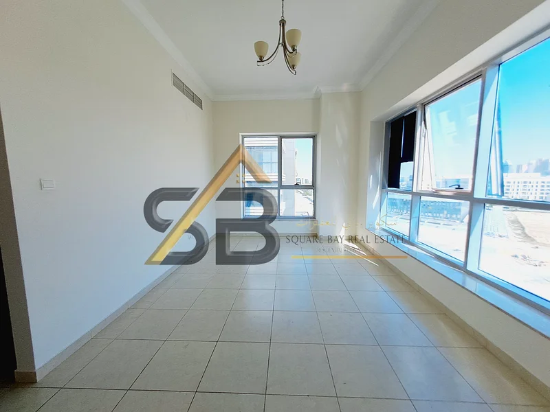 قريب من المدرسة الدولية الهندية شقة واسعة من غرفتين وصالتين و3 حمامات وجميع المرافق63747446735362113