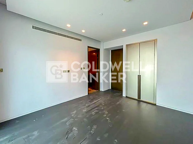 Spacious and Vacant | Sea View | High Floor63777728832643114